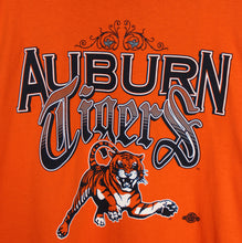 Load image into Gallery viewer, Vintage Auburn Tigers Tshirt sz XL