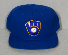 Load image into Gallery viewer, Vintage Brewers Plain Logo Snapback Hat New w/o Tags
