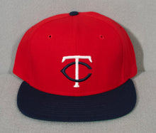 Load image into Gallery viewer, Vintage Twins Snapback Hat New w/o Tags