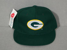 Load image into Gallery viewer, Vintage Packers Plain logo Fitted sz 7 New w/ Tags