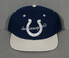 Load image into Gallery viewer, Vintage Colts Snapback Hat New w/o Tags