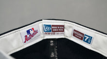 Load image into Gallery viewer, Vintage Mets 2000 World Series Fitted Hat sz 7 1/8 New w/ Tags