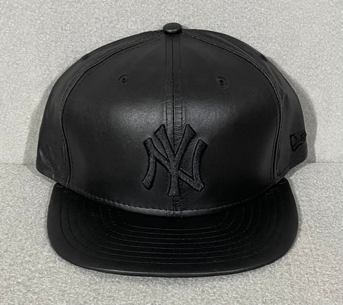 Vintage Leather Yankees Black New Era Fitted New w/ Tags