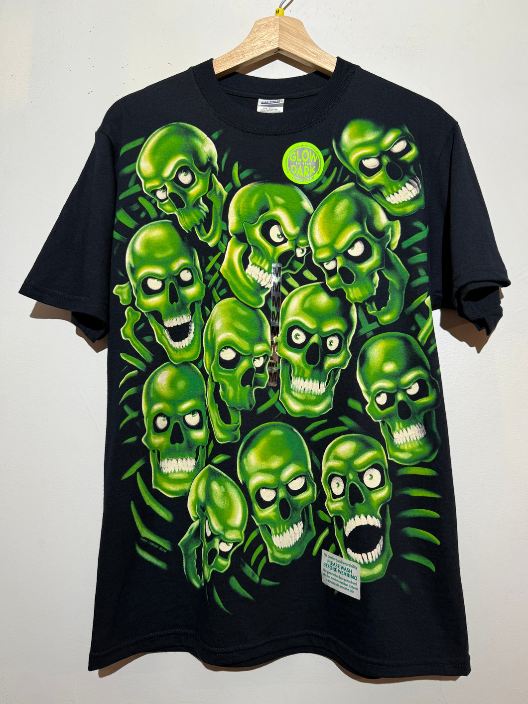 Vintage Liquid Blue Skull Pile Tshirt sz M New w/ Tags