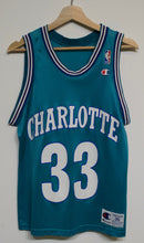Load image into Gallery viewer, Alonzo Mourning Hornets Jersey sz 36/S