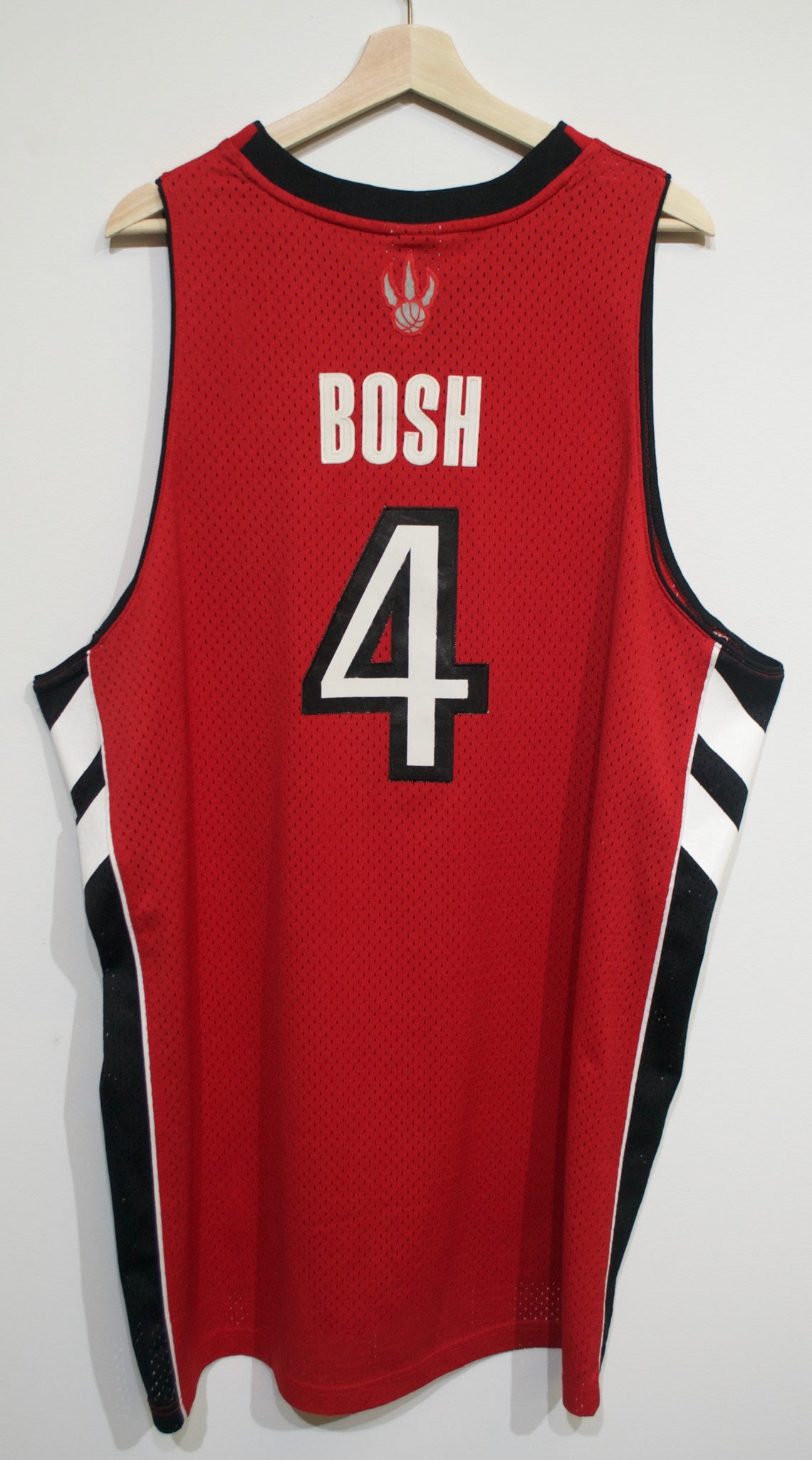 Chris Bosh Raptors Jersey sz XXL – First Team Vintage