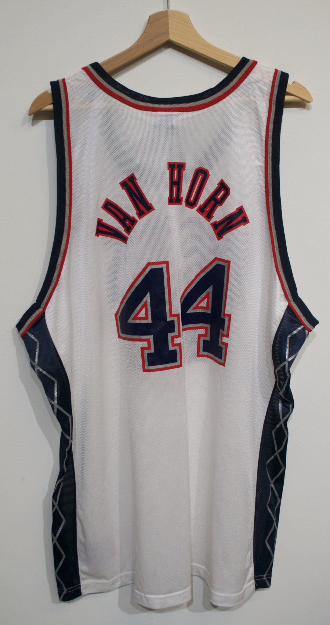 Vintage Champion New Jersey Nets Keith Van Horn Jersey (Size 44) — Roots