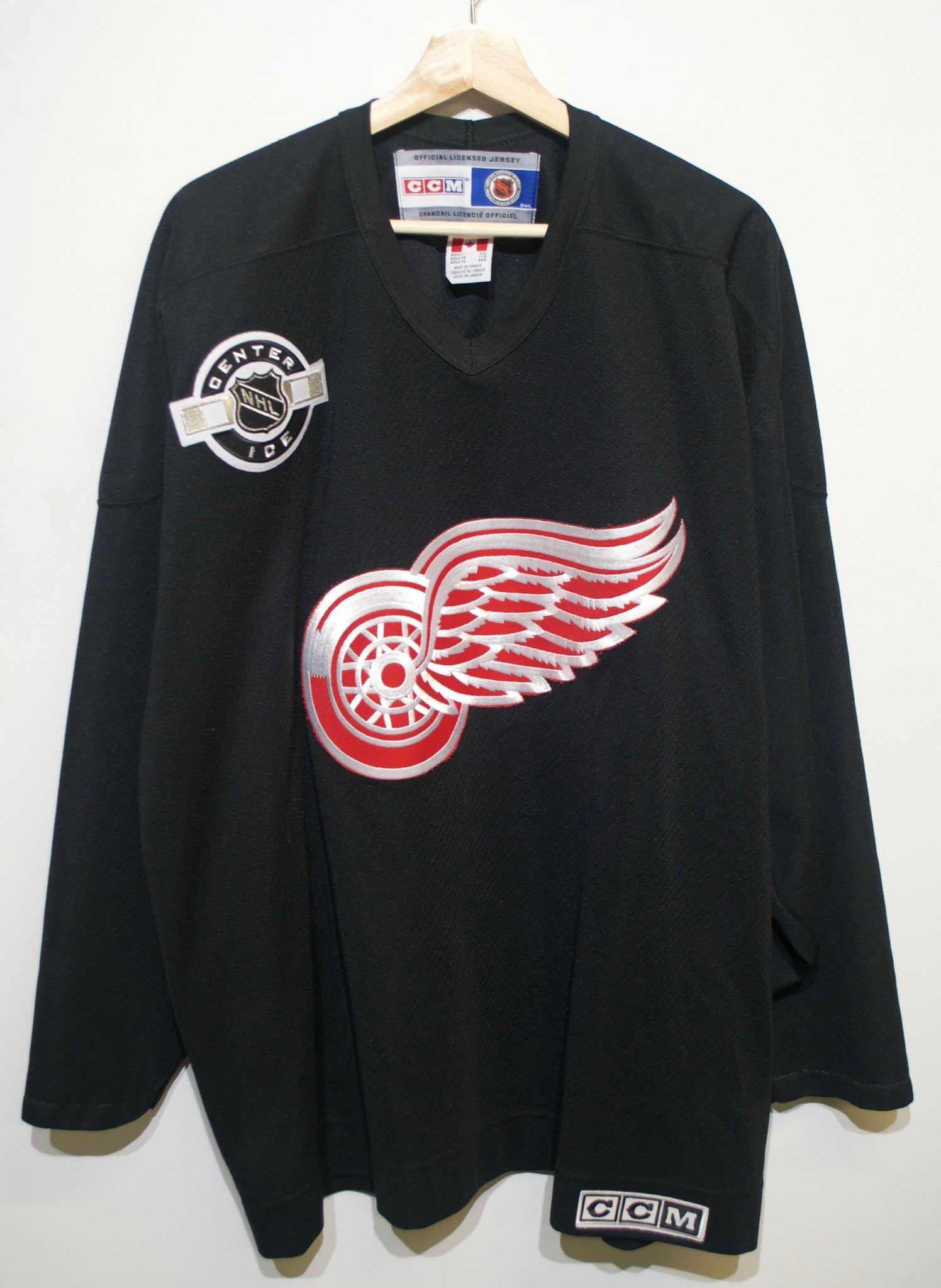 CCM, Shirts, Vintage Ccm Detroit Red Wings Center Ice 999 Practice Jersey  Black Size Large