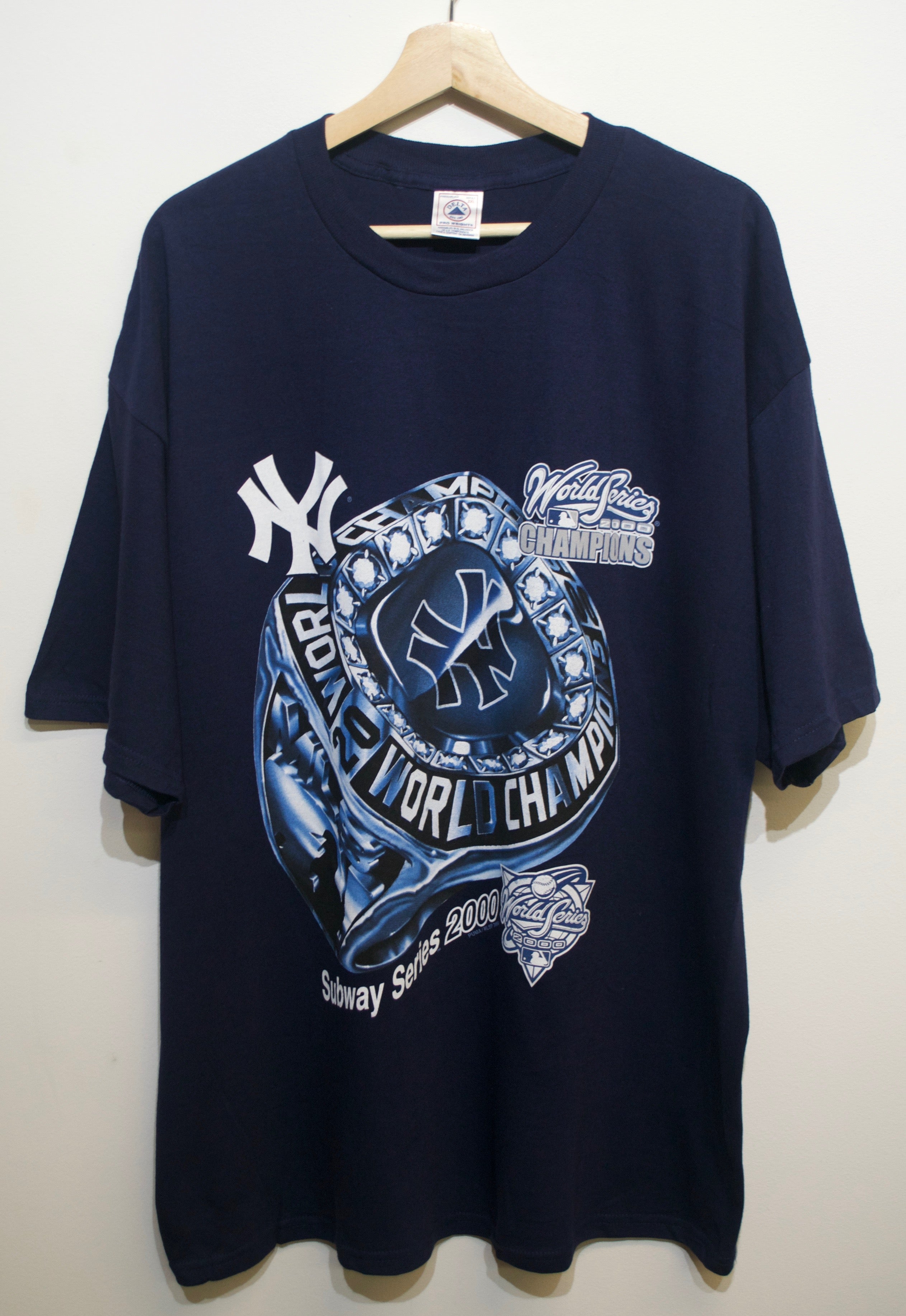 トップス 00s NewYork Yankees got rings? tee NWT NEW YORK YANKEES MLB GOT RINGS WORLD SERIES RED SOX BLUE